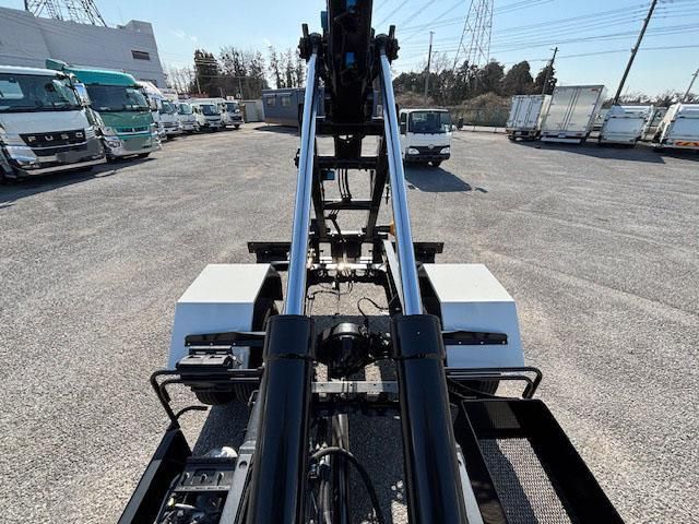 ISUZU FORWARD 2025 Image 31