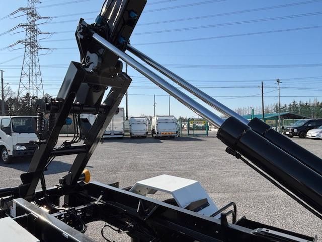 ISUZU FORWARD 2025 Image 31