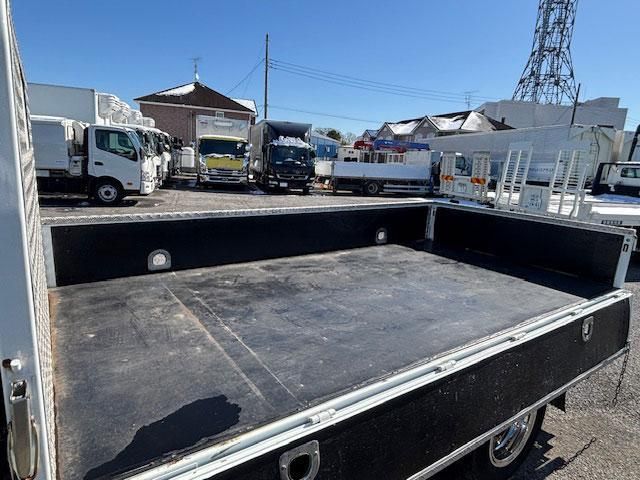 MITSUBISHI CANTER 2021 Image 31