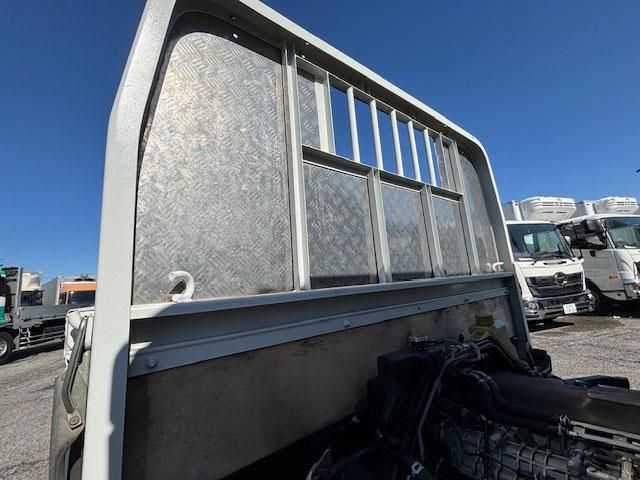 MITSUBISHI CANTER 2021 Image 31