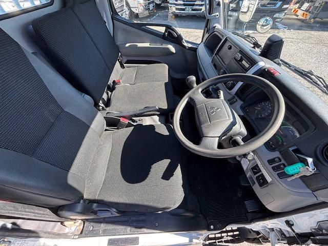 MITSUBISHI CANTER 2021 Image 31