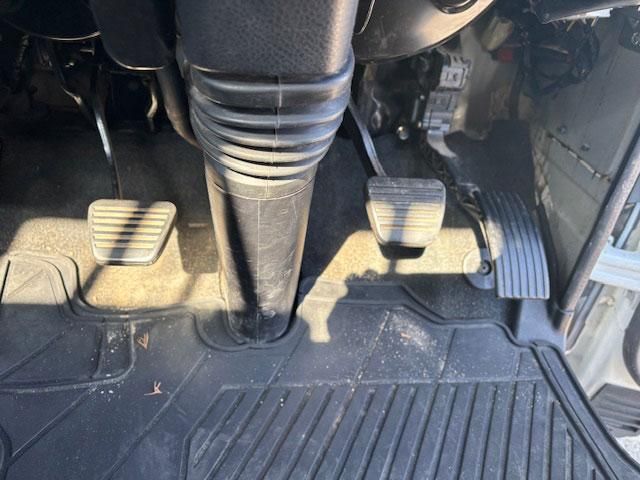 MITSUBISHI CANTER 2021 Image 31