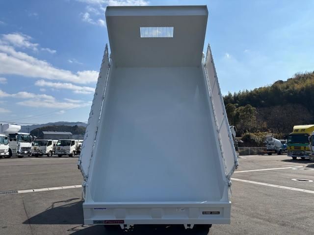 MITSUBISHI FUSOU FIGHTER 2025 Image 31