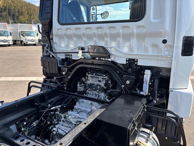 MITSUBISHI FUSOU FIGHTER 2025 Image 31