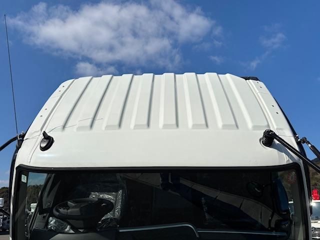 MITSUBISHI FUSOU FIGHTER 2025 Image 31