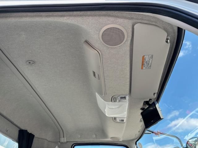 MITSUBISHI FUSOU FIGHTER 2025 Image 31