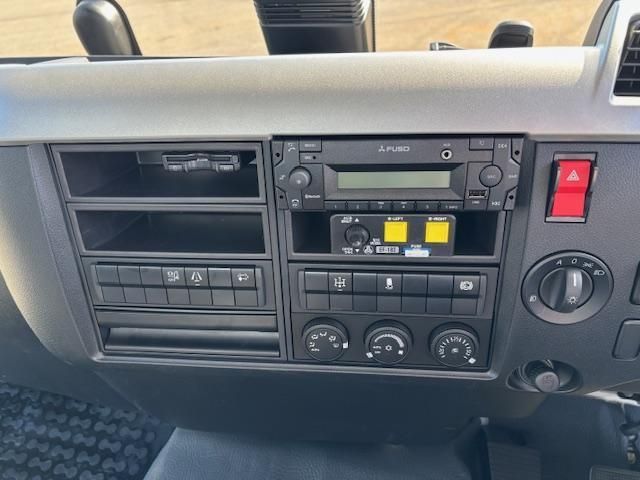 MITSUBISHI FUSOU FIGHTER 2025 Image 31