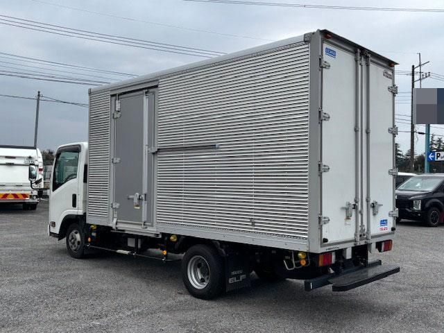 ISUZU ELF 2023 Image 31