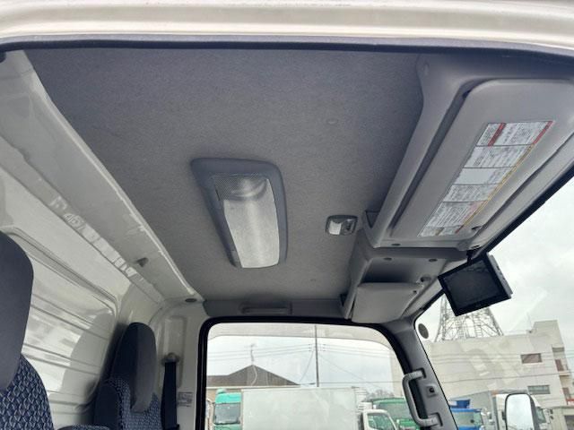 ISUZU ELF 2023 Image 31