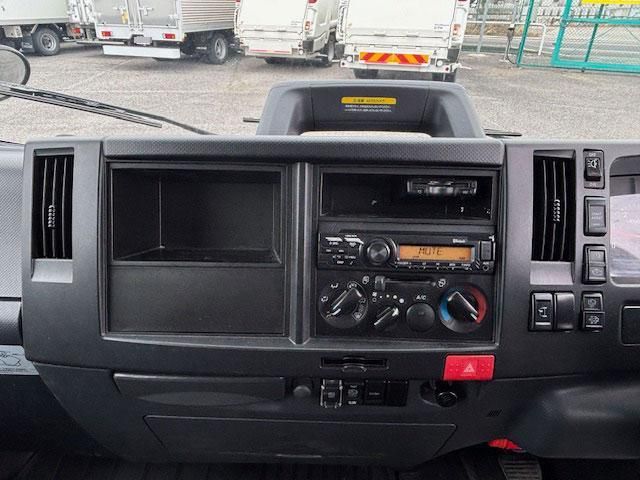 ISUZU ELF 2023 Image 31