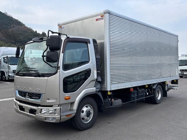 MITSUBISHI FUSOU FIGHTER 2018 Image 31