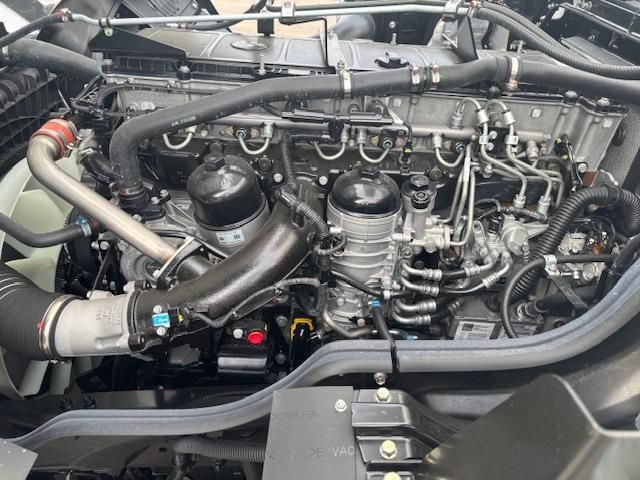 MITSUBISHI FUSOU SUPER GREAT 2025 Image 31