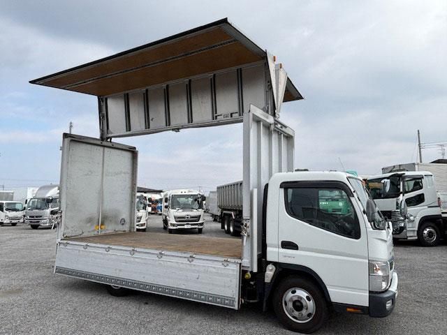 MITSUBISHI CANTER 2020 Image 31