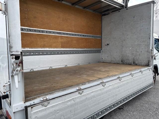 MITSUBISHI CANTER 2020 Image 31