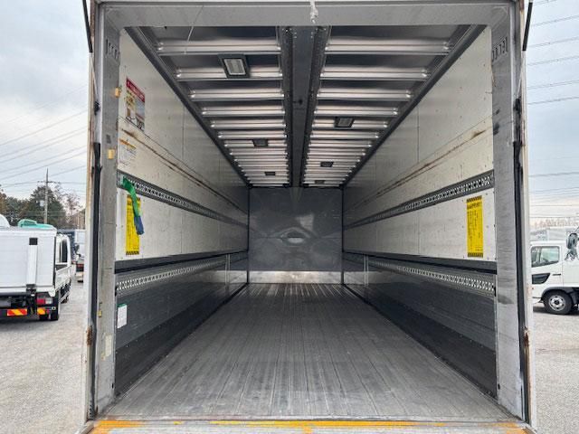 ISUZU GIGA 2015 Image 31