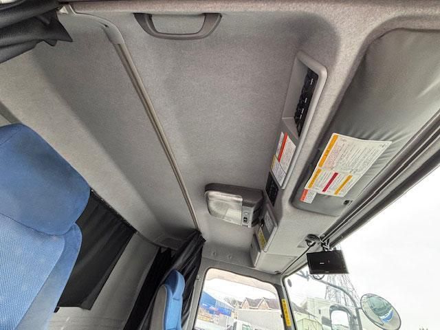 ISUZU GIGA 2015 Image 31