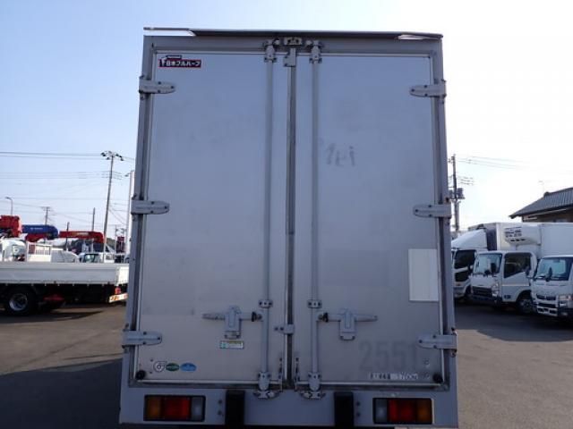 ISUZU ELF 2015 Image 31