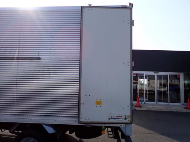 ISUZU ELF 2015 Image 31