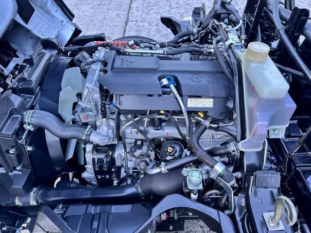 MITSUBISHI CANTER 2025 Image 31