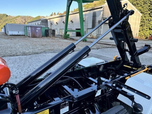 MITSUBISHI CANTER 2025 Image 31