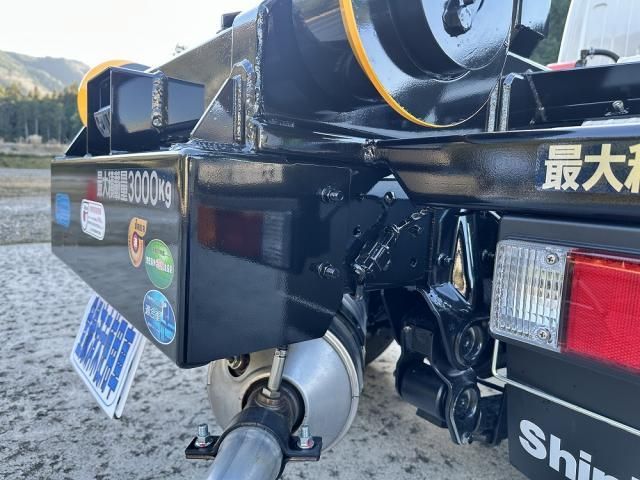 MITSUBISHI CANTER 2025 Image 31