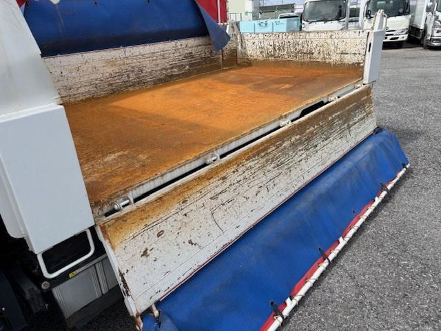 MITSUBISHI CANTER 2021 Image 31