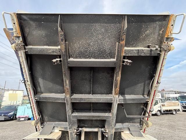 MITSUBISHI CANTER 2021 Image 31