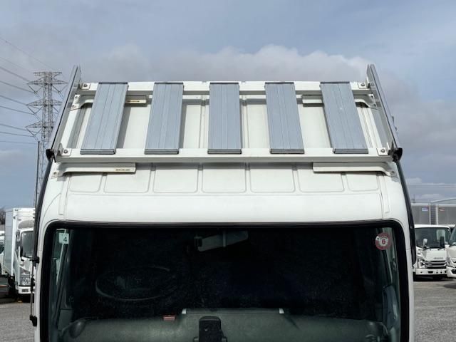 MITSUBISHI CANTER 2021 Image 31