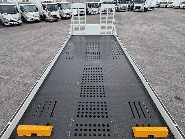 MITSUBISHI CANTER 2025 Image 31