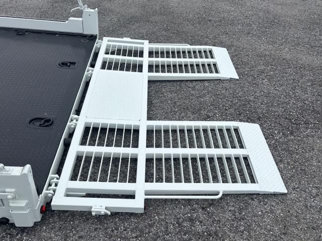 MITSUBISHI CANTER 2025 Image 31