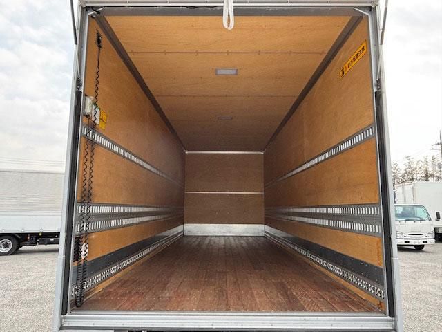 MITSUBISHI FUSOU FIGHTER 2020 Image 31