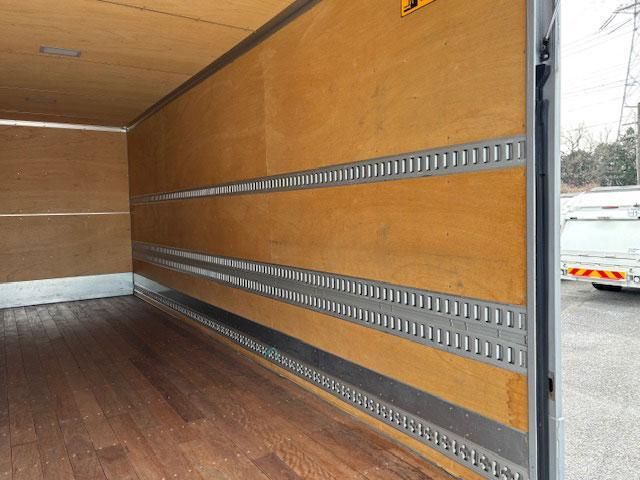 MITSUBISHI FUSOU FIGHTER 2020 Image 31