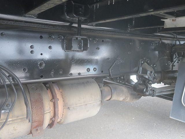 MITSUBISHI FUSOU SUPER GREAT 2015 Image 31