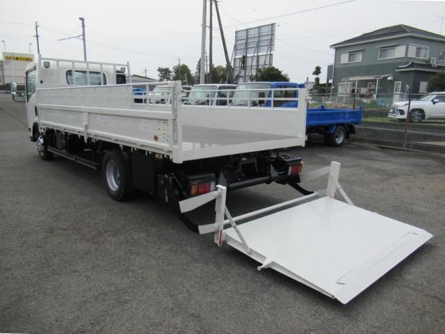 ISUZU ELF 2016 Image 31