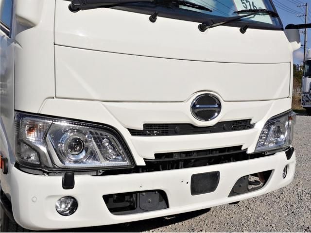 HINO DUTRO 2020 Image 31