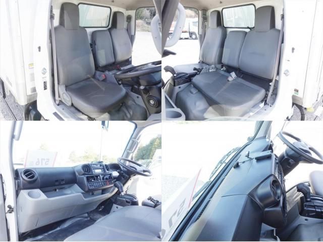 HINO DUTRO 2020 Image 31