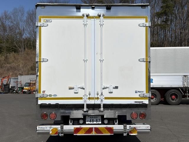 ISUZU FORWARD 2017 Image 31