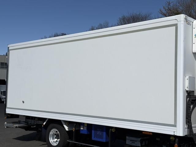 ISUZU FORWARD 2017 Image 31