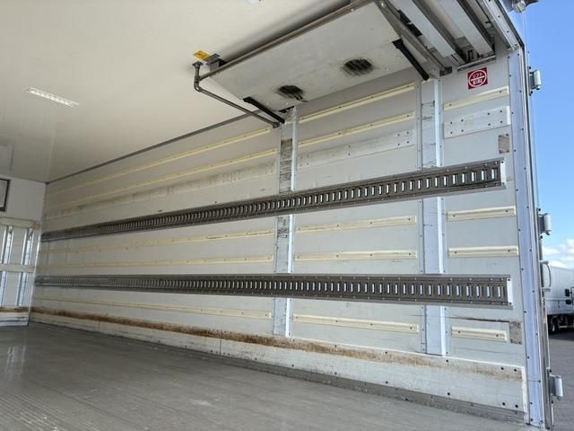 ISUZU FORWARD 2017 Image 31