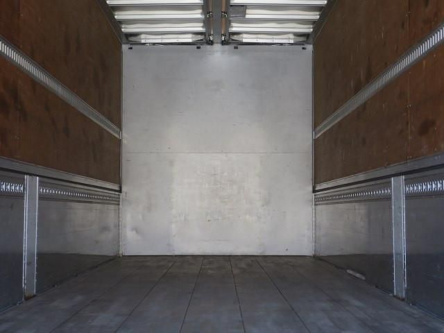 ISUZU GIGA 2018 Image 31