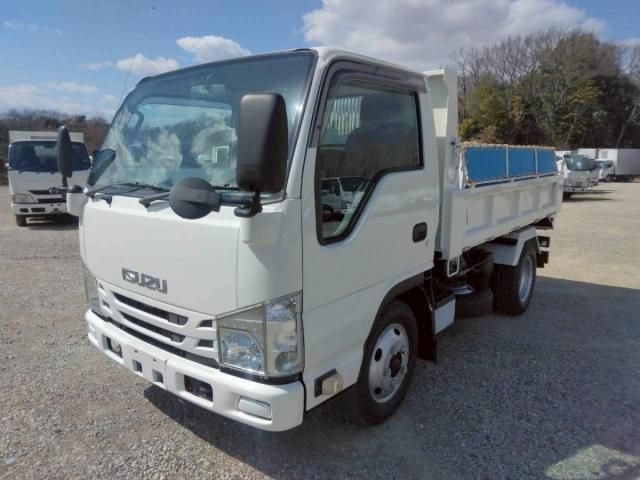 ISUZU ELF 2018 Image 31
