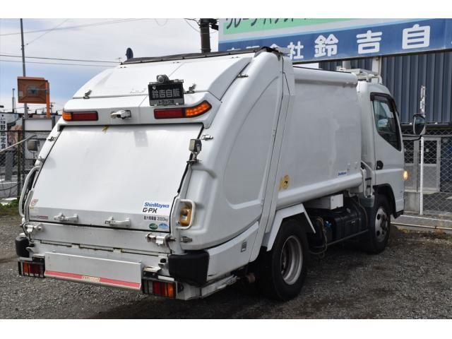 MITSUBISHI CANTER 2013 Image 31