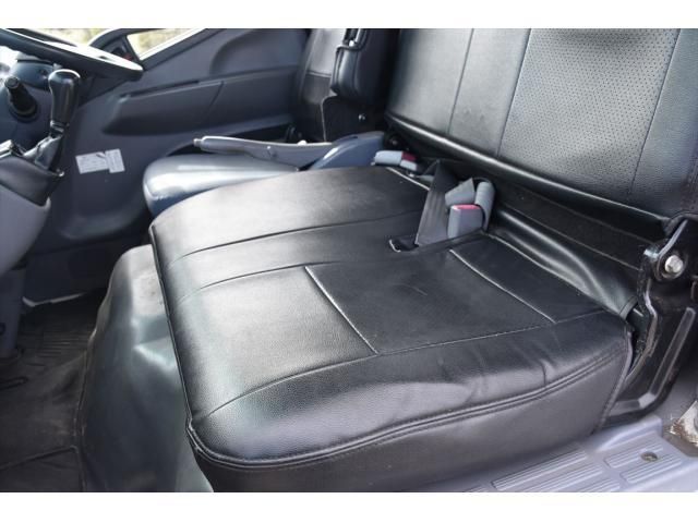 MITSUBISHI CANTER 2013 Image 31