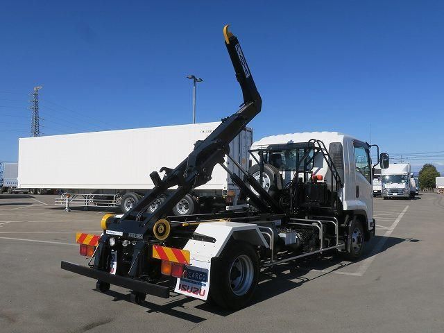 ISUZU FORWARD 2015 Image 31