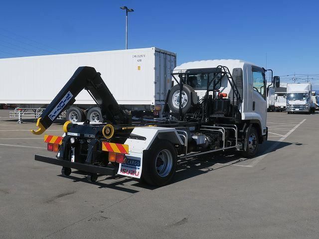 ISUZU FORWARD 2015 Image 31