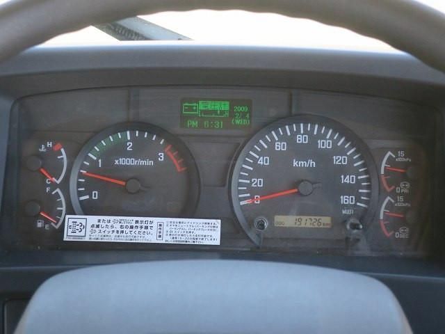 ISUZU FORWARD 2015 Image 31