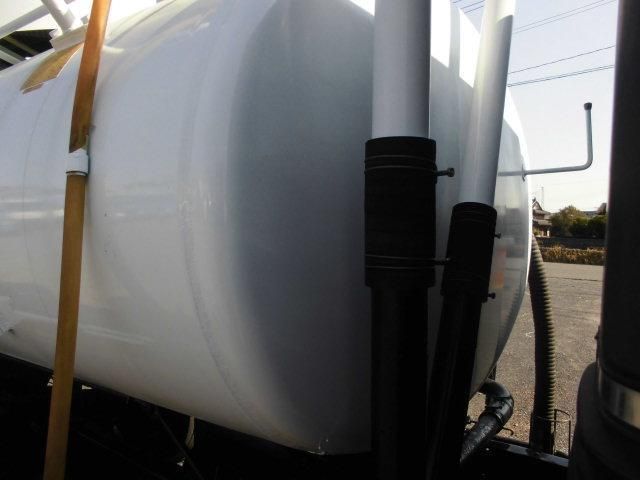 HINO DUTRO 2015 Image 31