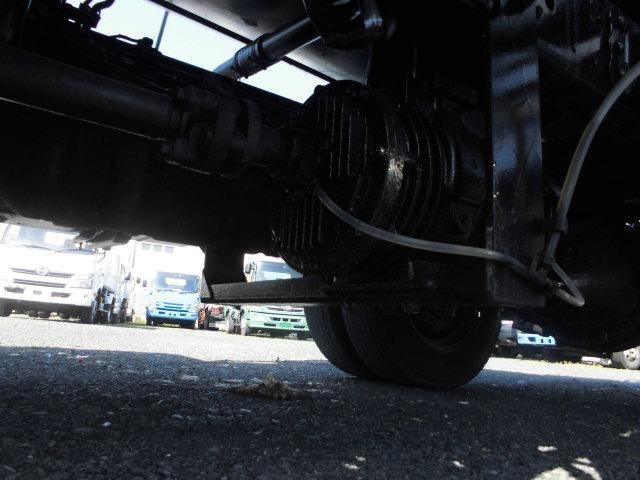 HINO DUTRO 2015 Image 31