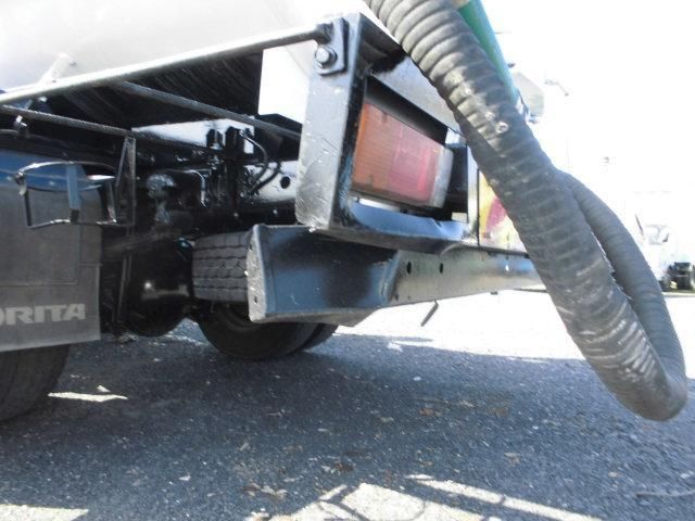 HINO DUTRO 2015 Image 31