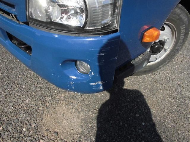 HINO DUTRO 2015 Image 31